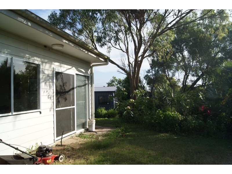 13 Ceder Street, Hay Point QLD 4740