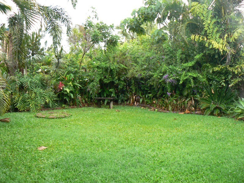 12 Mansfield Drive, Beaconsfield QLD 4740