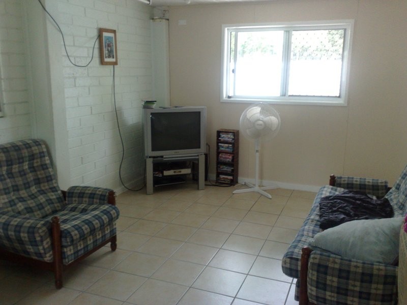 10 Pheasant Street, Slade Point QLD 4740