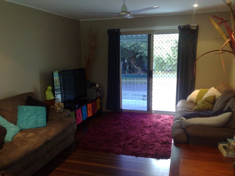 10 Pheasant Street, Slade Point QLD 4740