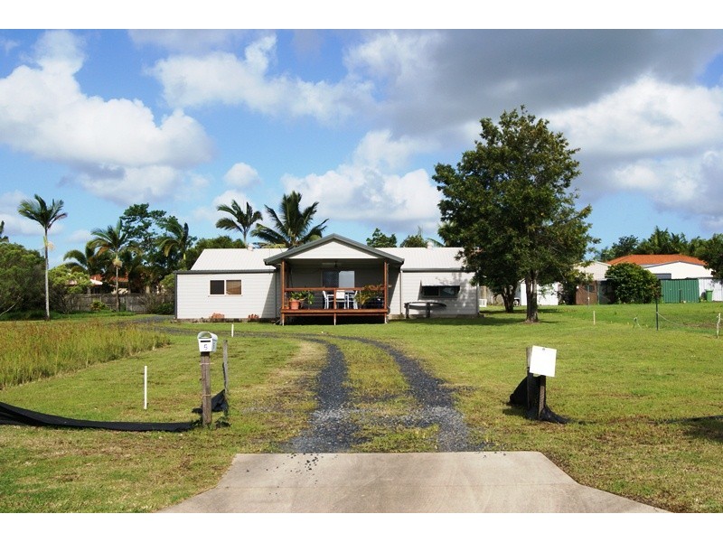 5 Benjamin Court, Walkerston QLD 4751