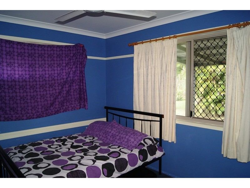 5 Benjamin Court, Walkerston QLD 4751