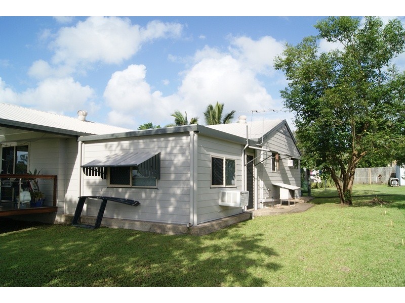 5 Benjamin Court, Walkerston QLD 4751