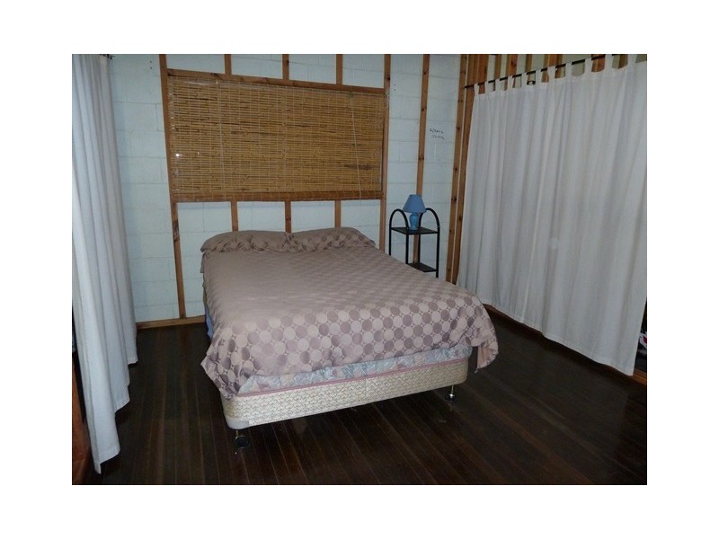 30 Pugsley Street, Walkerston QLD 4751