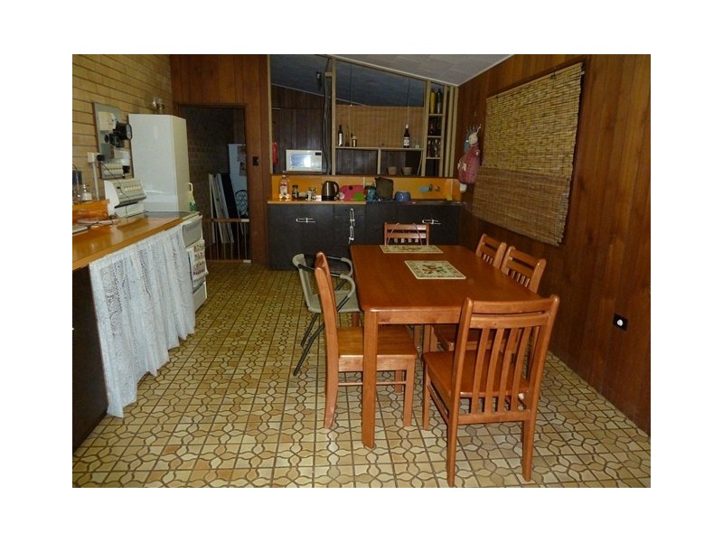 30 Pugsley Street, Walkerston QLD 4751