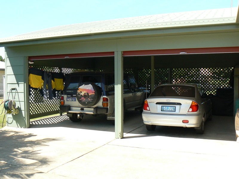 6 Beth Street, Blacks Beach QLD 4740