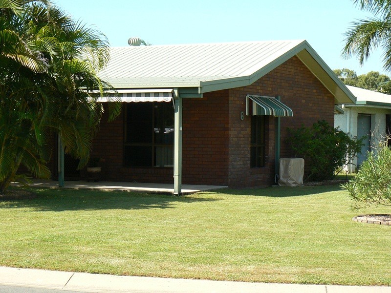 6 Beth Street, Blacks Beach QLD 4740