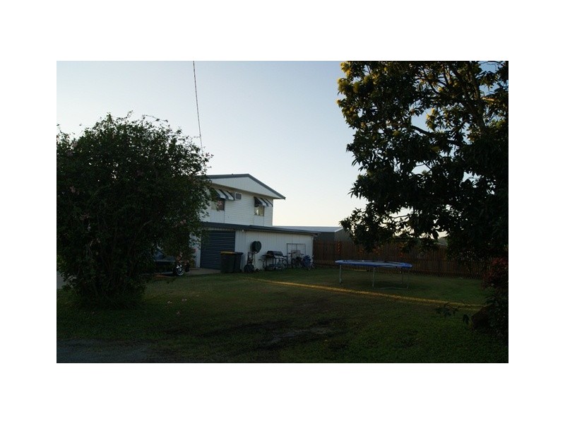 9 Floods Drive, Farleigh QLD 4741