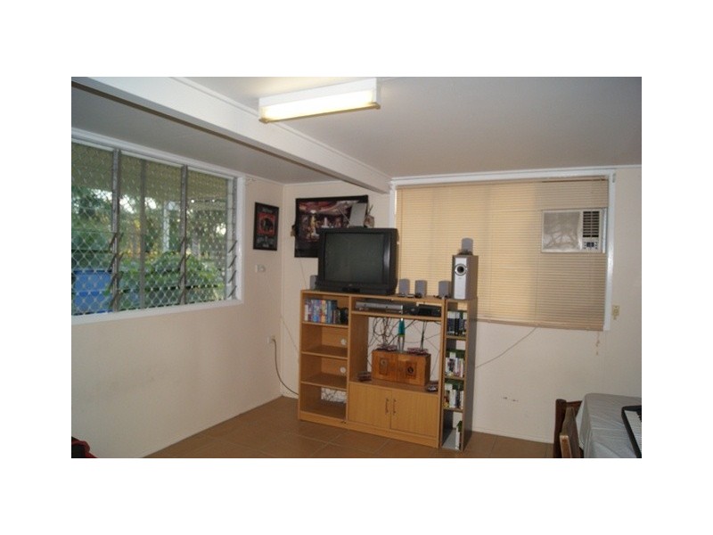 9 Floods Drive, Farleigh QLD 4741