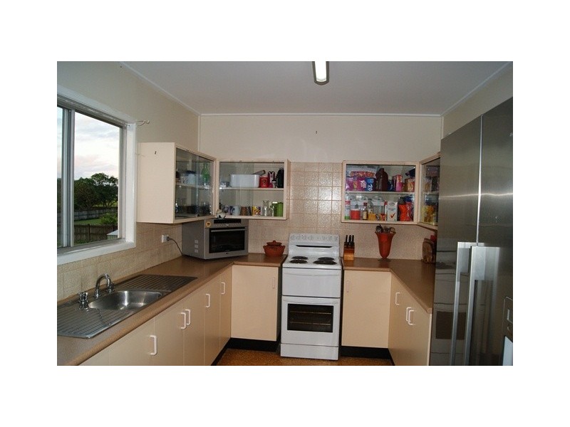 9 Floods Drive, Farleigh QLD 4741