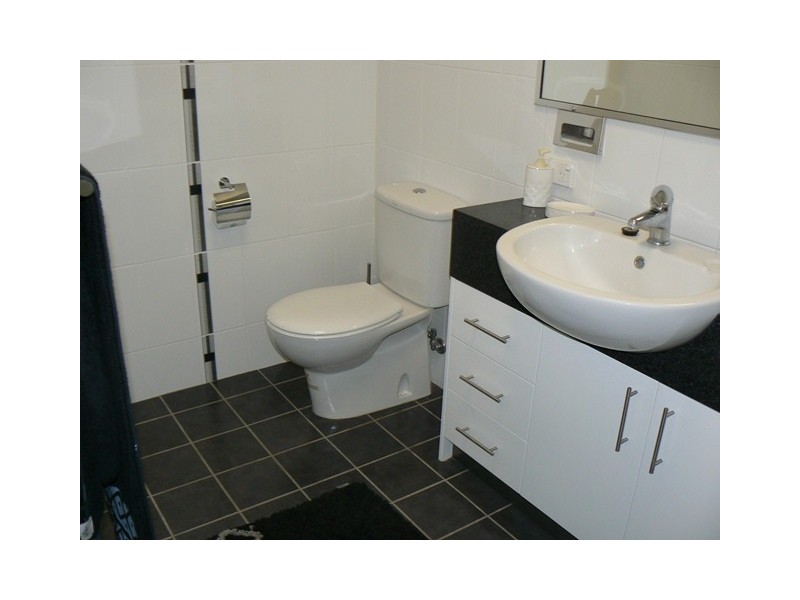 5/8 Admiral Drive, Dolphin Heads QLD 4740