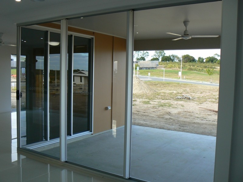 3 Aspen Street (Plantation Palms), Rural View QLD 4740