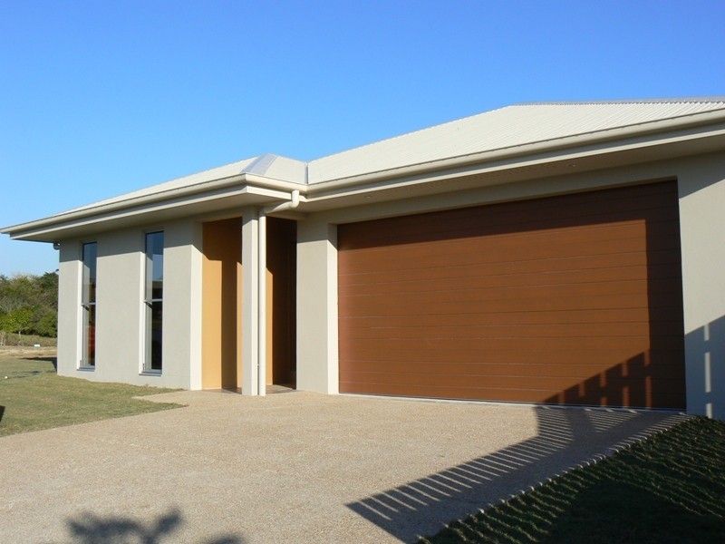 3 Aspen Street (Plantation Palms), Rural View QLD 4740