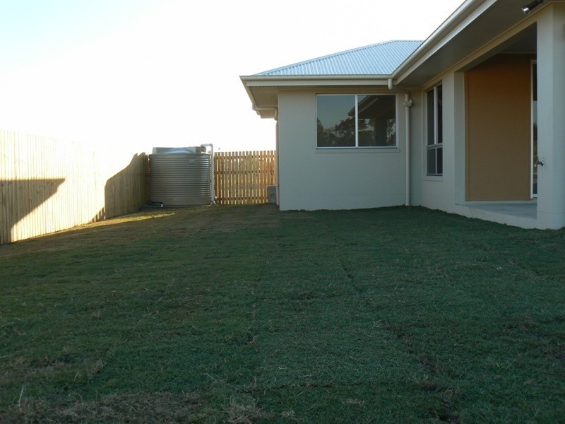 3 Aspen Street (Plantation Palms), Rural View QLD 4740