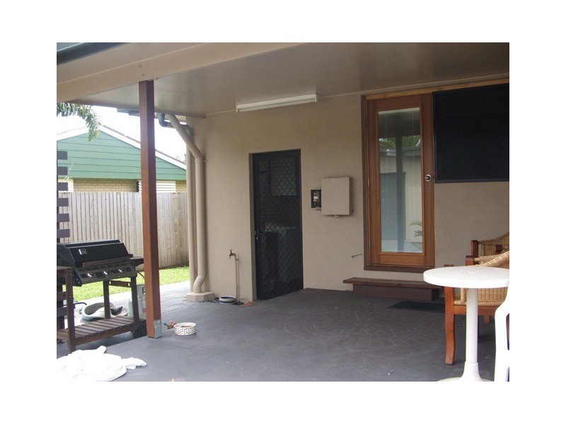 15 Galletly, West Mackay QLD 4740