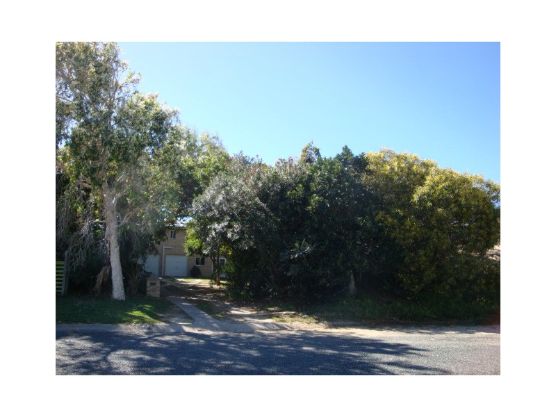 48 Pelican Street, Slade Point QLD 4740