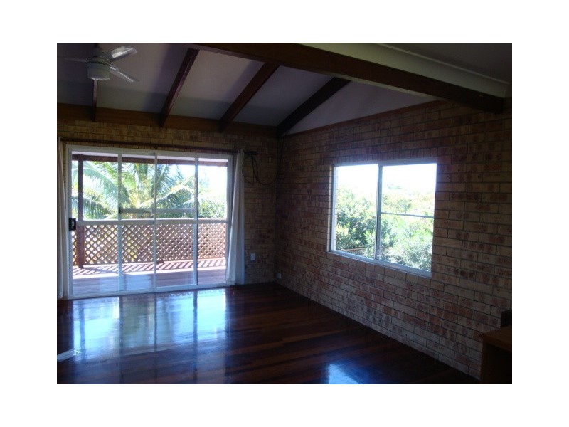 48 Pelican Street, Slade Point QLD 4740