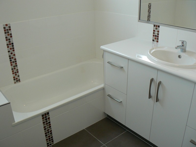 89 Montgomery Street, Rural View QLD 4740