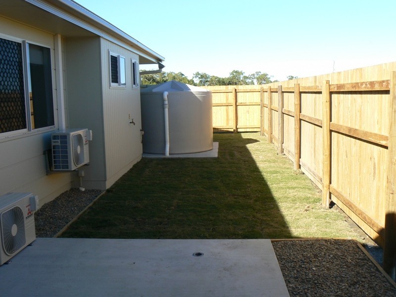 89 Montgomery Street, Rural View QLD 4740