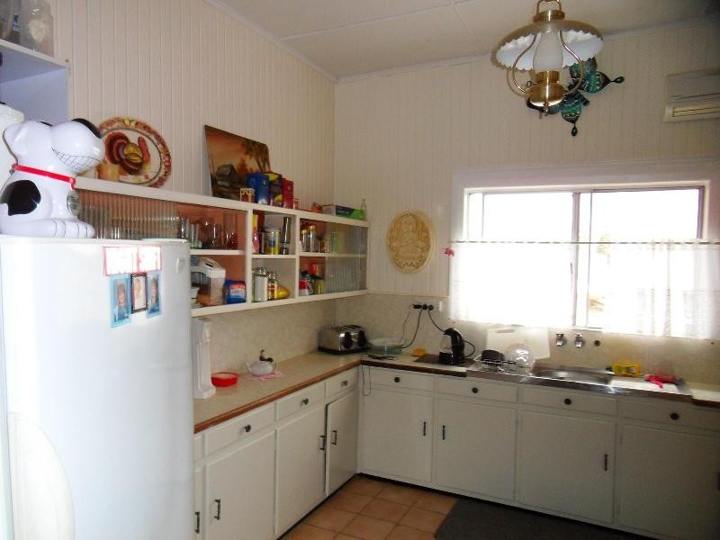 94 Broad Street, Sarina QLD 4737