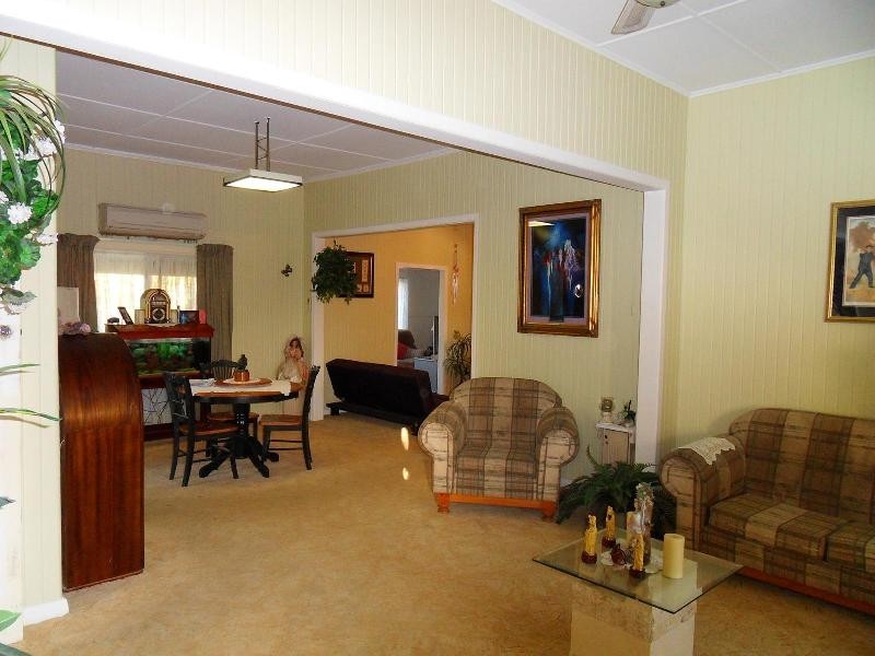 94 Broad Street, Sarina QLD 4737