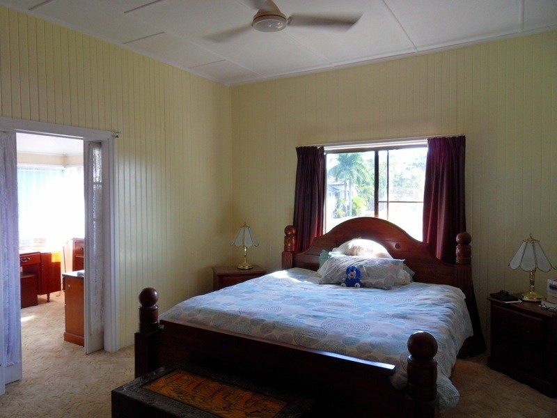 94 Broad Street, Sarina QLD 4737