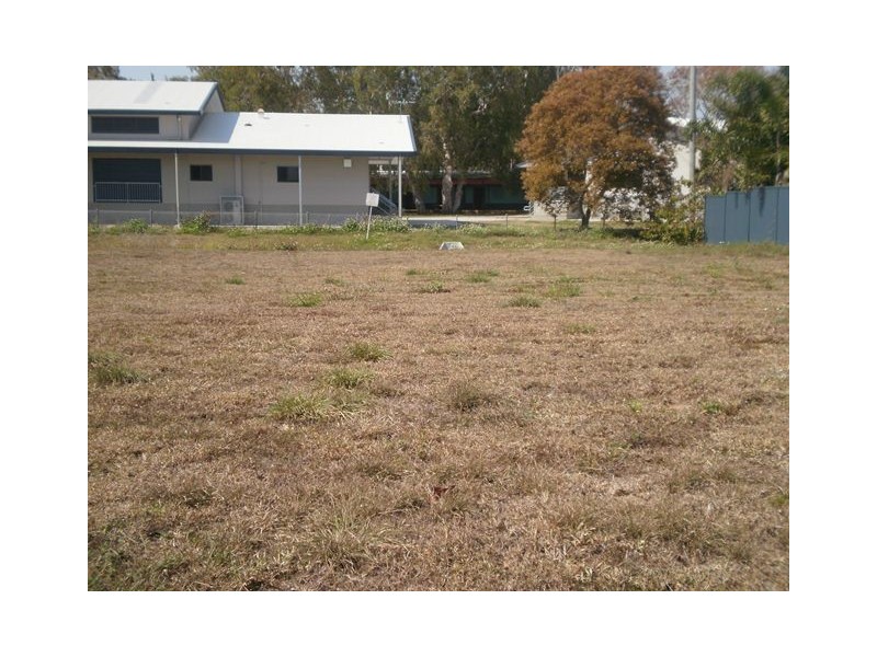 17 Slade Esplanade, Slade Point QLD 4740