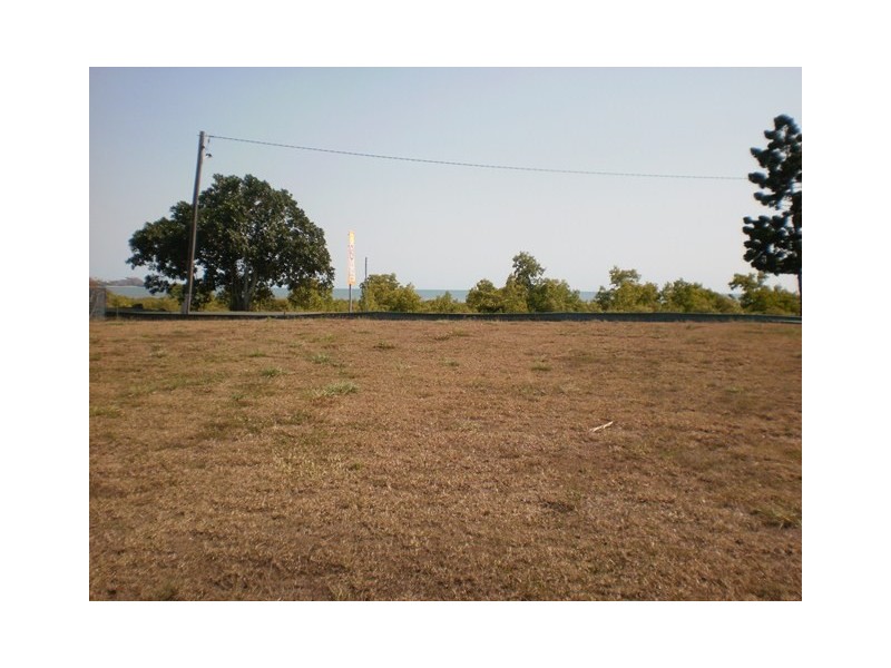 19 Slade Esplanade, Slade Point QLD 4740