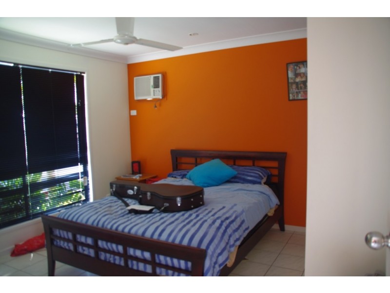 19 Michelle Crescent, Bucasia QLD 4750