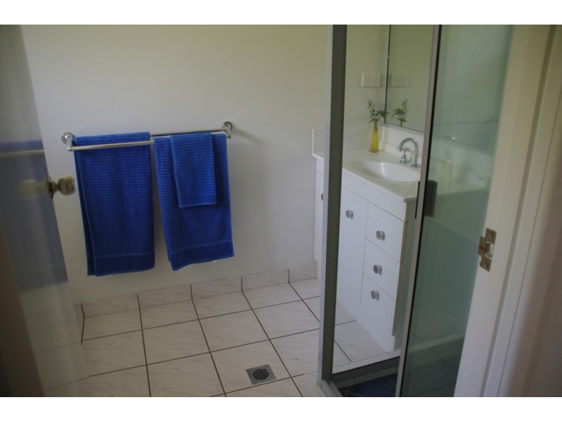 19 Michelle Crescent, Bucasia QLD 4750