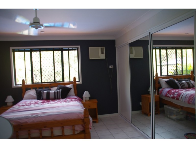 19 Michelle Crescent, Bucasia QLD 4750