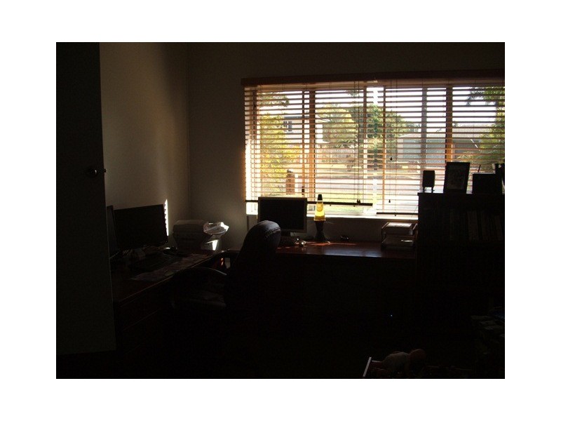 18 Thorning Street, West Mackay QLD 4740