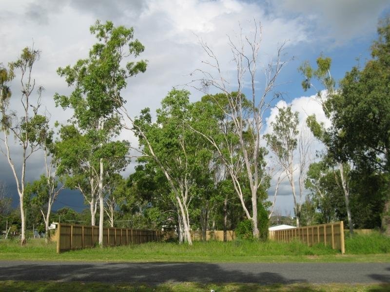 2 Denison Street, Nebo QLD 4742