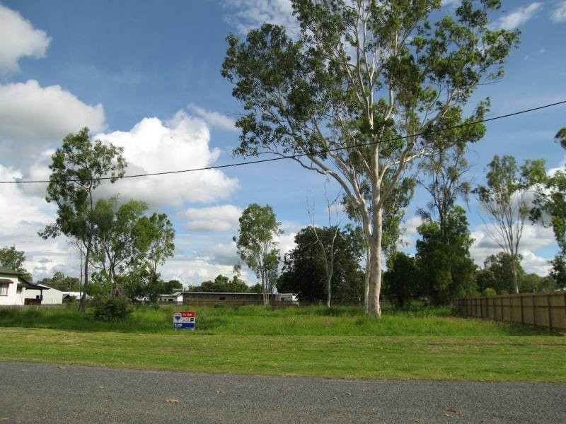 2 Denison Street, Nebo QLD 4742