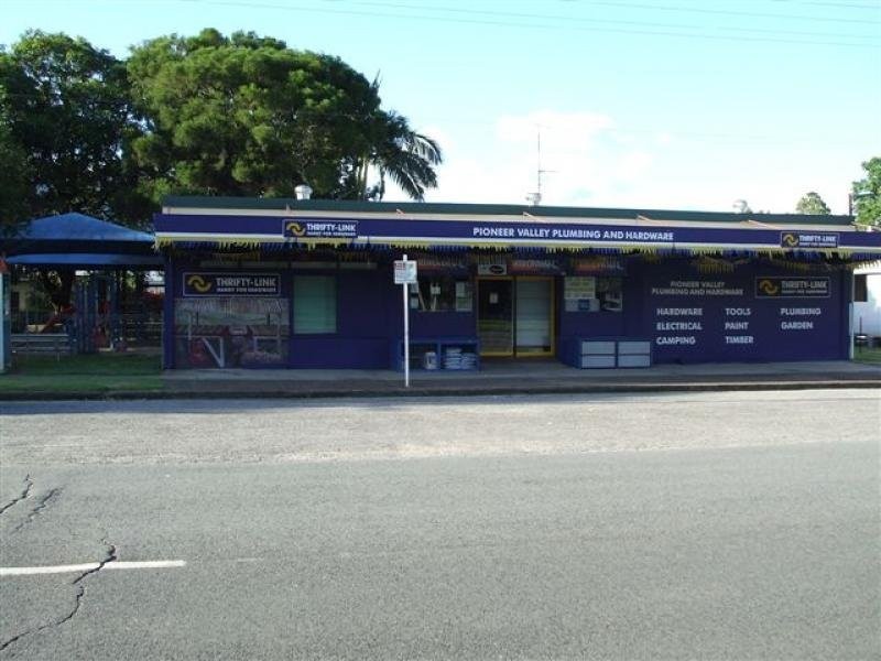 13 Anzac Pde, Finch Hatton QLD 4756