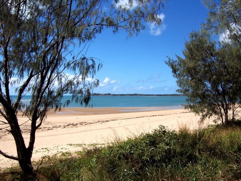 9 Pacific Drive, Blacks Beach QLD 4740