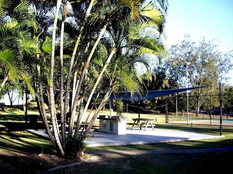 9 Pacific Drive, Blacks Beach QLD 4740