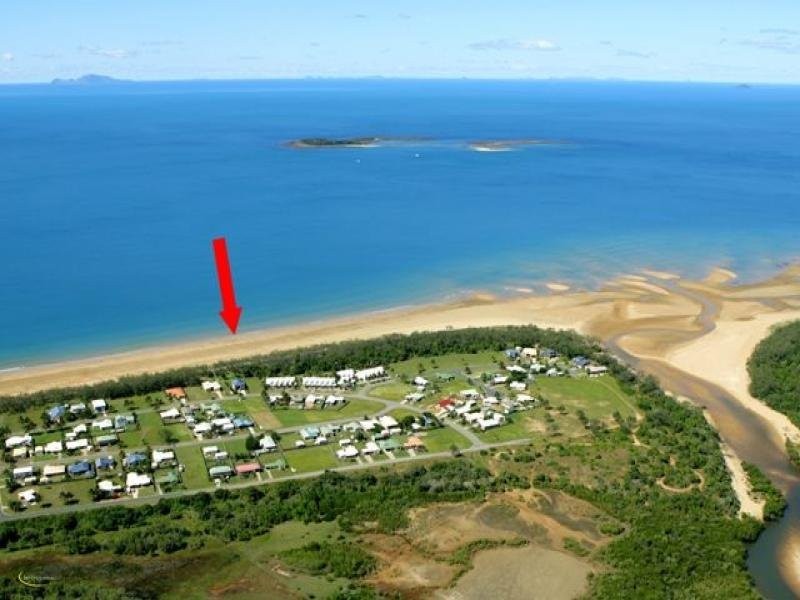 143 Rasmussen Avenue, Salonika Beach QLD 4740