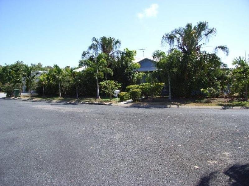 20 Driftwood Close, Grasstree Beach QLD 4740