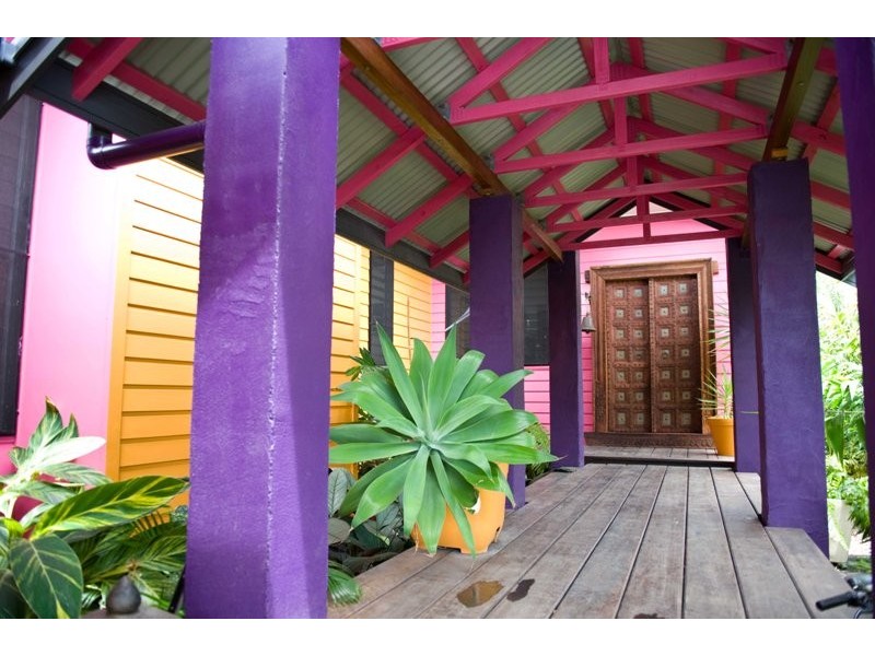 6 Whitesan Blue Terrace, Blacks Beach QLD 4740