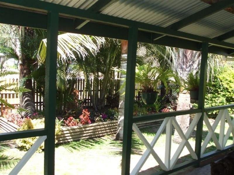 45 Anzac Parade, Finch Hatton QLD 4756