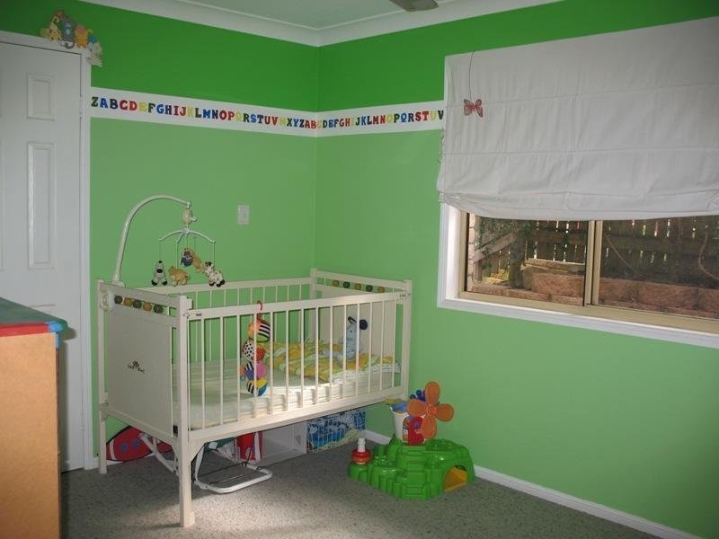 8 Ryan Court, Rural View QLD 4740