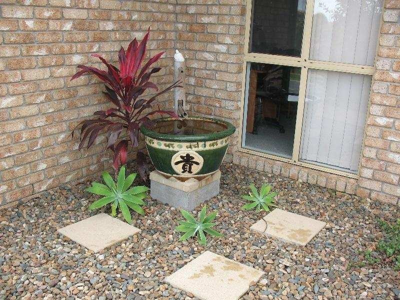 8 Ryan Court, Rural View QLD 4740