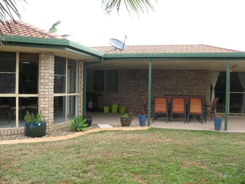 8 Ryan Court, Rural View QLD 4740