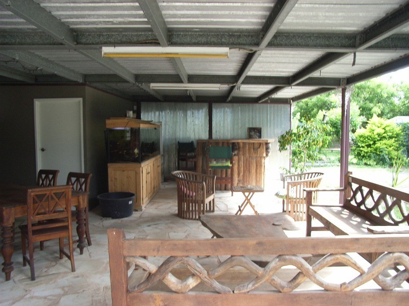 27 Bernborough Avenue, Ooralea QLD 4740