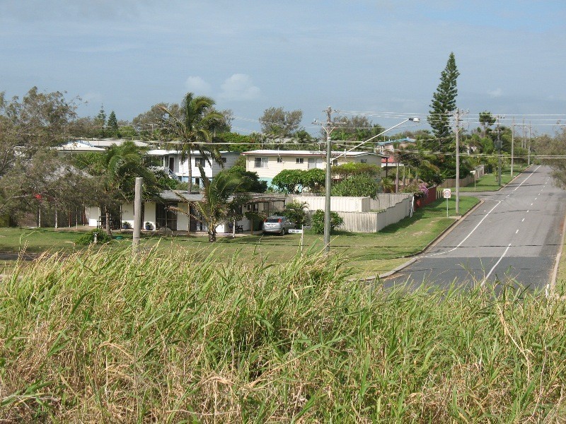 24 Pacific Esplanade, Slade Point QLD 4740