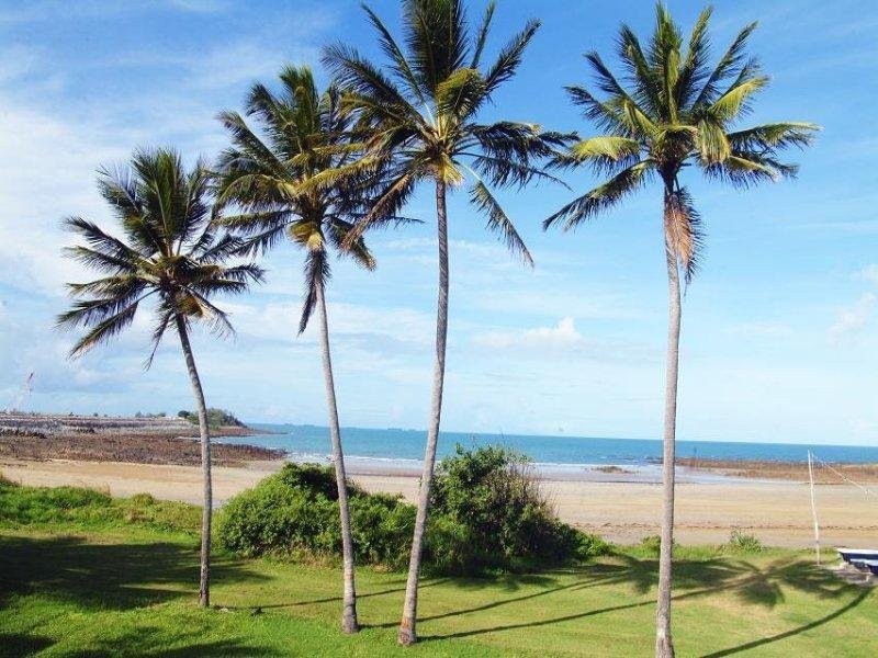 19 McCarthy Street, Hay Point QLD 4740