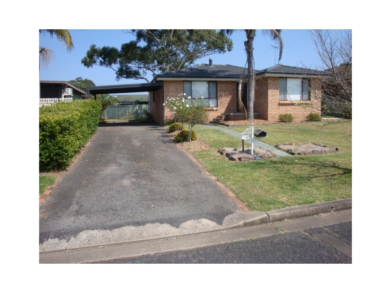 13 Andrew Thompson Drive, Mcgraths Hill NSW 2756