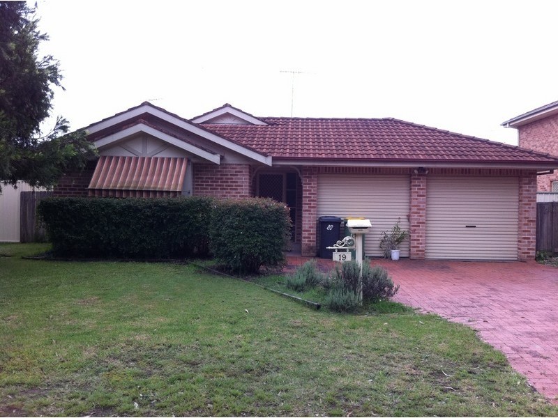 19 Sunderland Crescent, Bligh Park NSW 2756