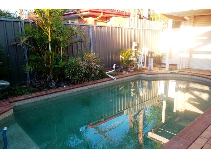 12 Ivy Avenue, Mcgraths Hill NSW 2756